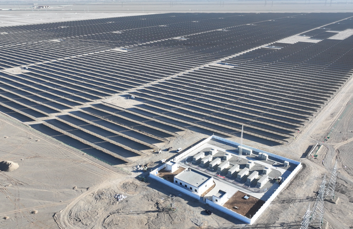 甘肃敦煌市100MW并网光伏发电项目
